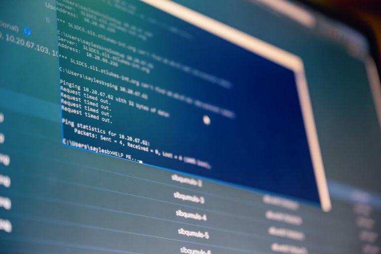 Использование Deepseek для SMM-специалистов: примеры промтов и интеграция в API