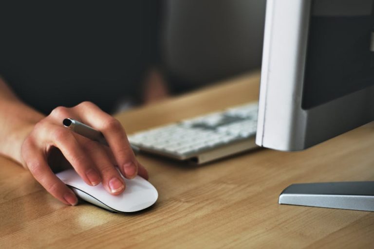 Интерфейс Deepseek на русском языке: возможности и преимущества для разработчиков и студентов